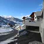 Isiliving By Interhome Apartament Alterzoll