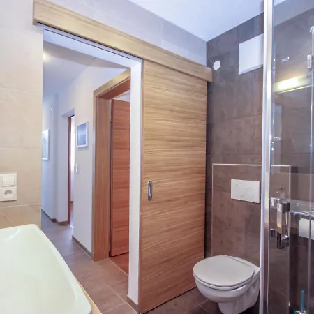 Isiliving By Interhome *