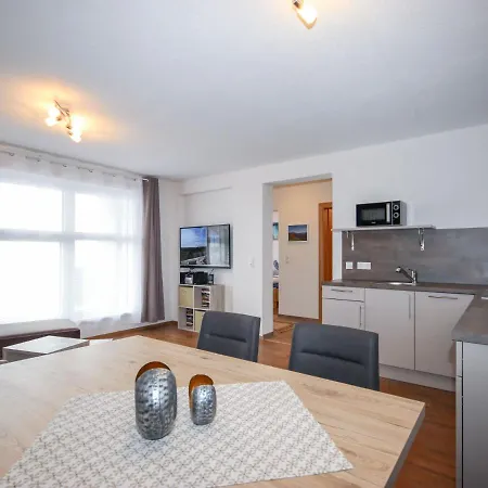 Isiliving By Interhome Lejlighed